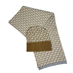 MICHAEL KORS Women's MK Logo Classic Brown/White Mono Pattern Knit Hat/Scarf Set